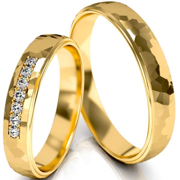 Trauringe Gelbgold (333) mit Brillant 0,105 ct.