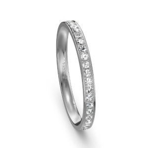 Memoire-Ring der Luxusklasse aus Platin