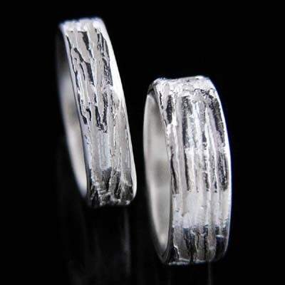 Trauringe Silber Natur im Design - Versteinertes Holz