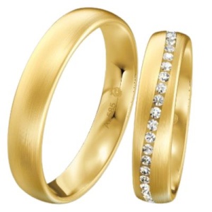 Trauringe mit Stein in Gelbgold