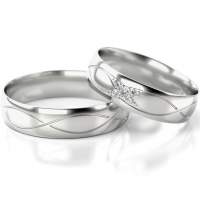 Trauringe Weissgold (333) mit Brillant 0,06 ct. Trauringe Weissgold (333) mit Brillant 0,06 ct.