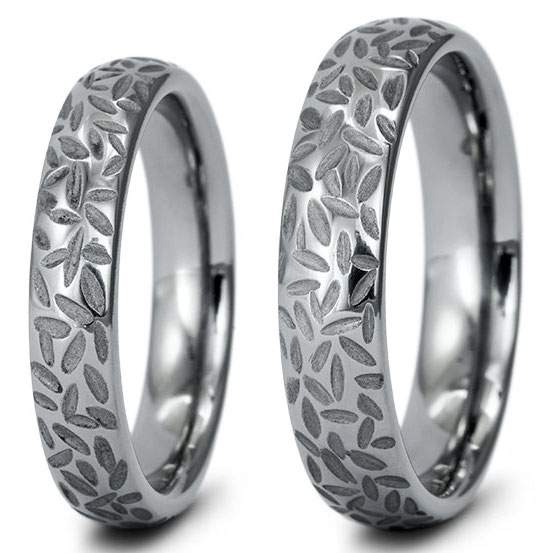 Tantalringe mit Struktur Birke