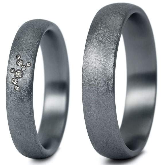 Tantal Eheringe eismatter Oberfläche & Brillanten 0,023ct