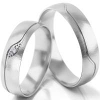 Trauringe Weissgold (333) mit Brillant 0,06 ct. Trauringe Weissgold (333) mit Brillant 0,06 ct.